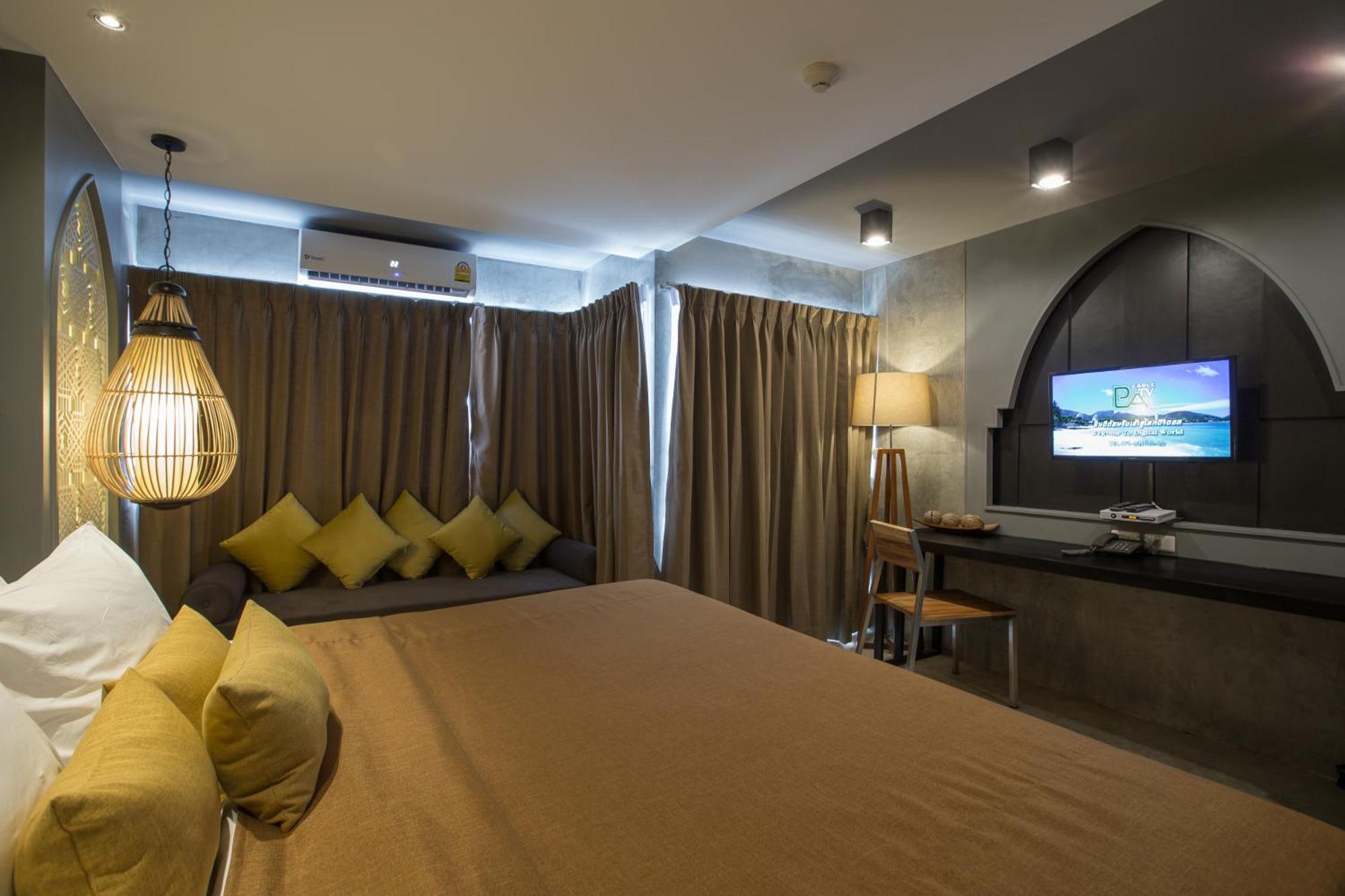 Patong Signature Boutique Hotel Kültér fotó