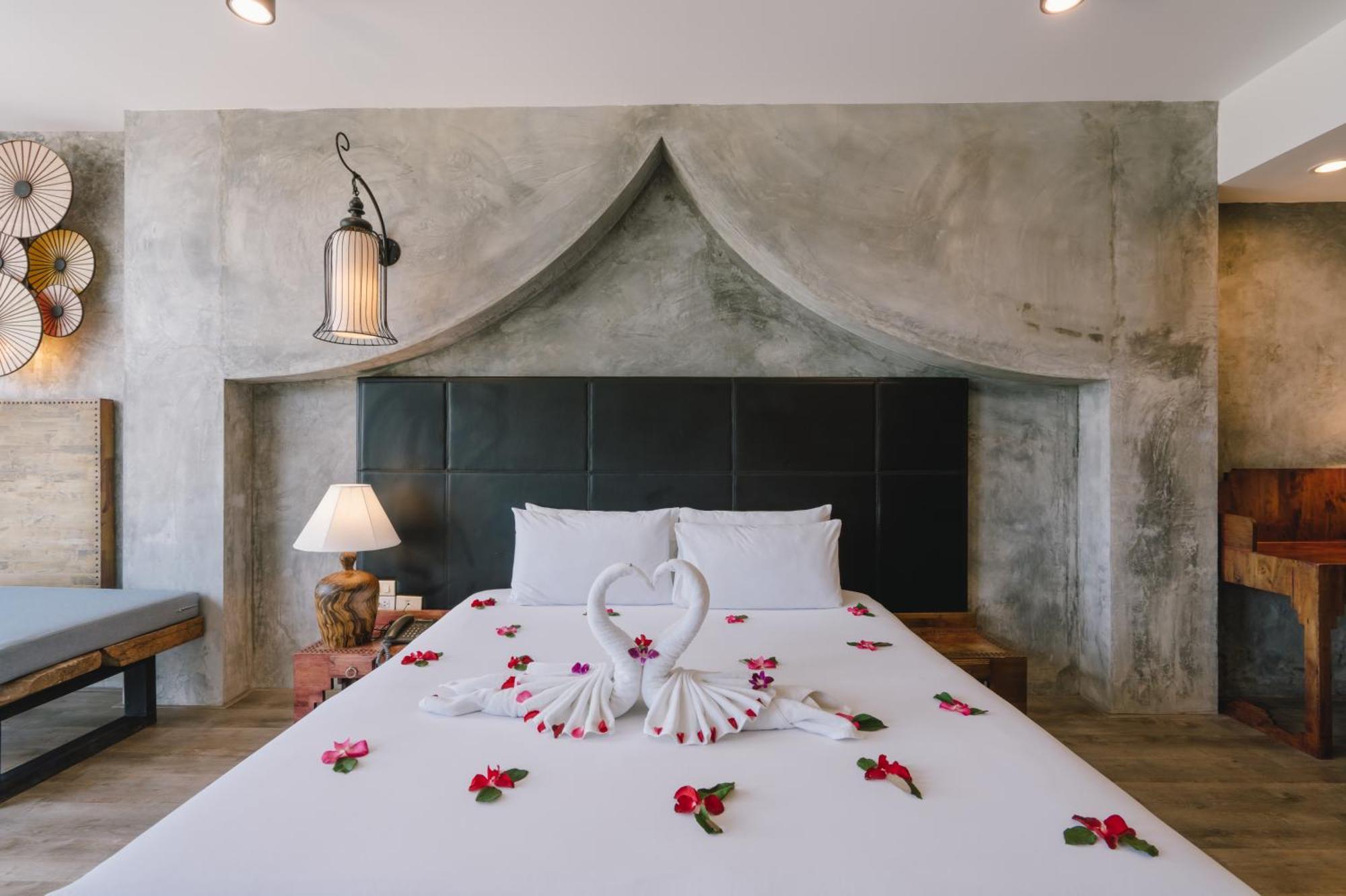 Patong Signature Boutique Hotel Szoba fotó