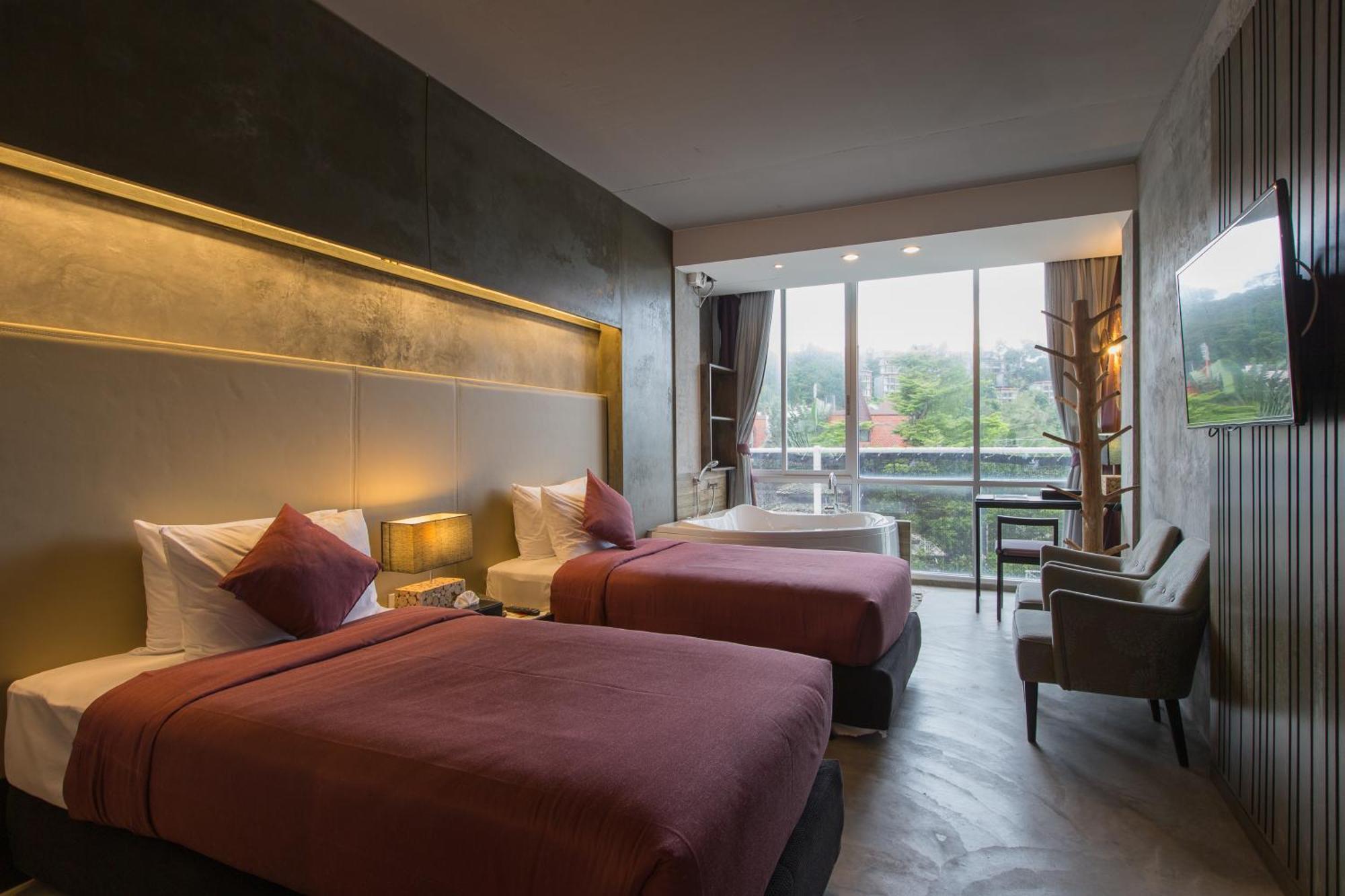 Patong Signature Boutique Hotel Szoba fotó