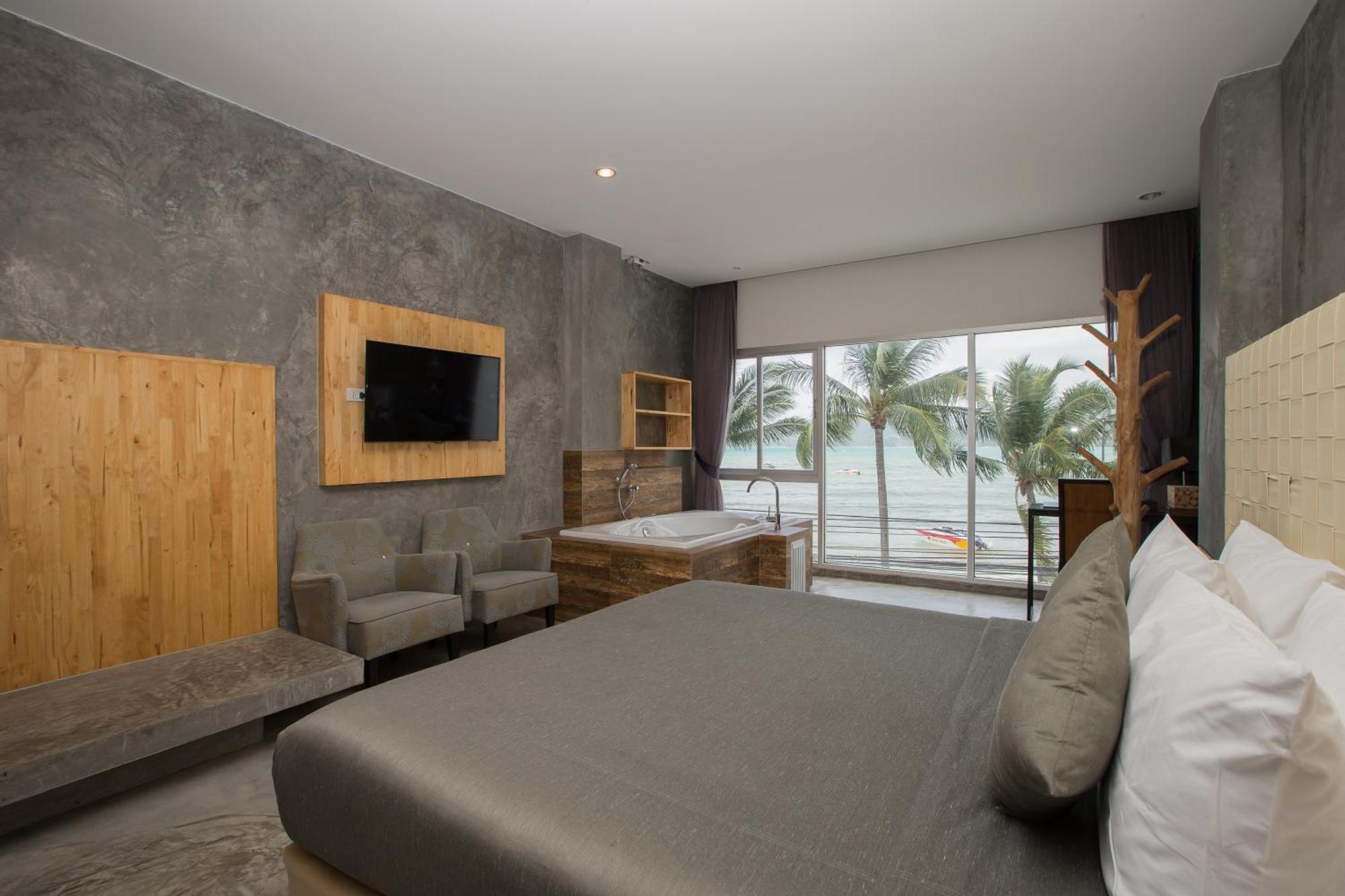 Patong Signature Boutique Hotel Szoba fotó